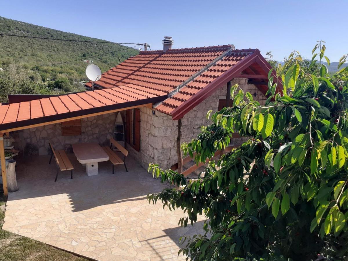 Patakun Holiday Home For 5, With Heated Pool Lecevica Exterior foto